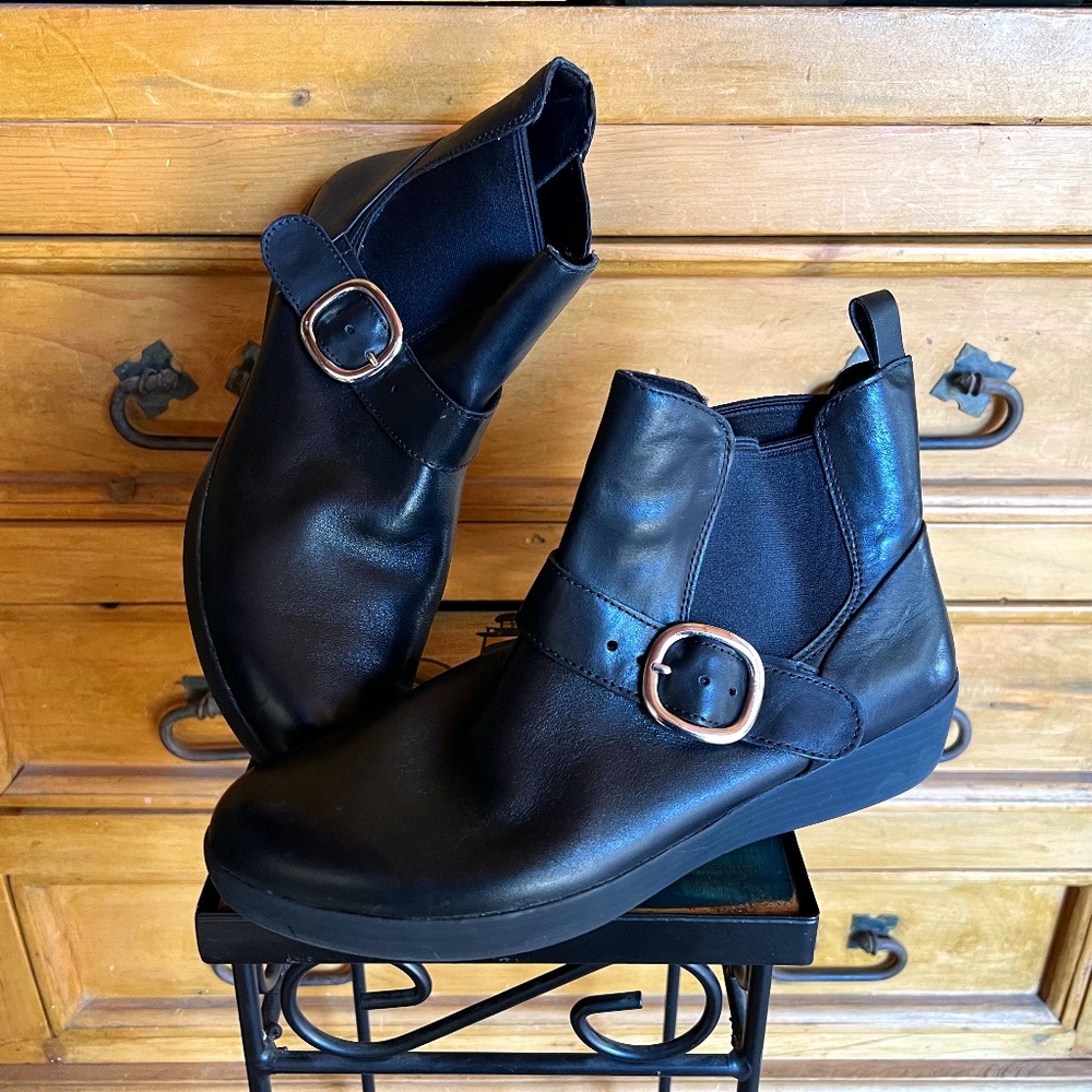 Black leather ankle boots with super comfort soles size 10